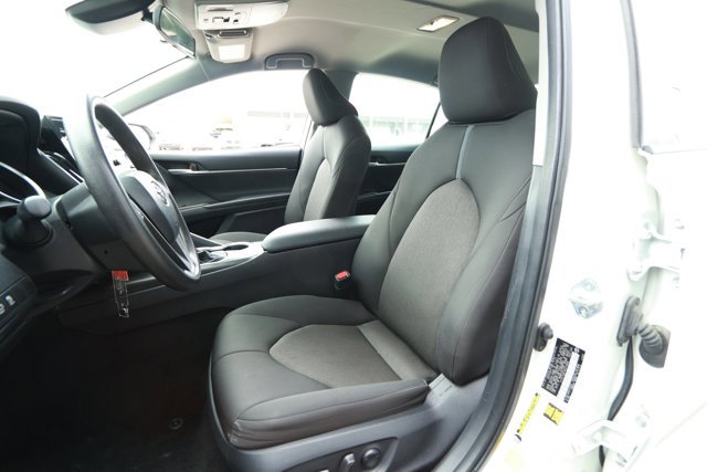 Used 2024 Toyota Camry LE FWD image 23