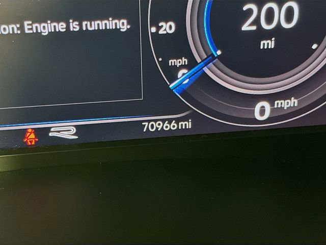 Used 2020 Volkswagen Atlas Cross Sport SEL R-Line image 13