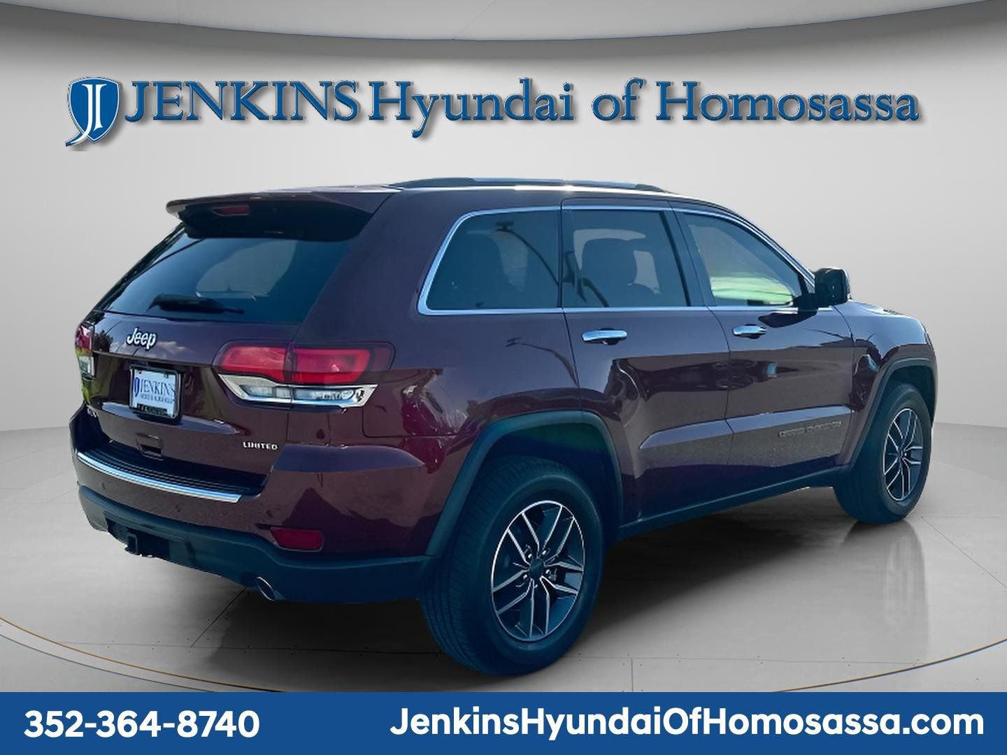 Used 2021 Jeep Grand Cherokee Limited image 2