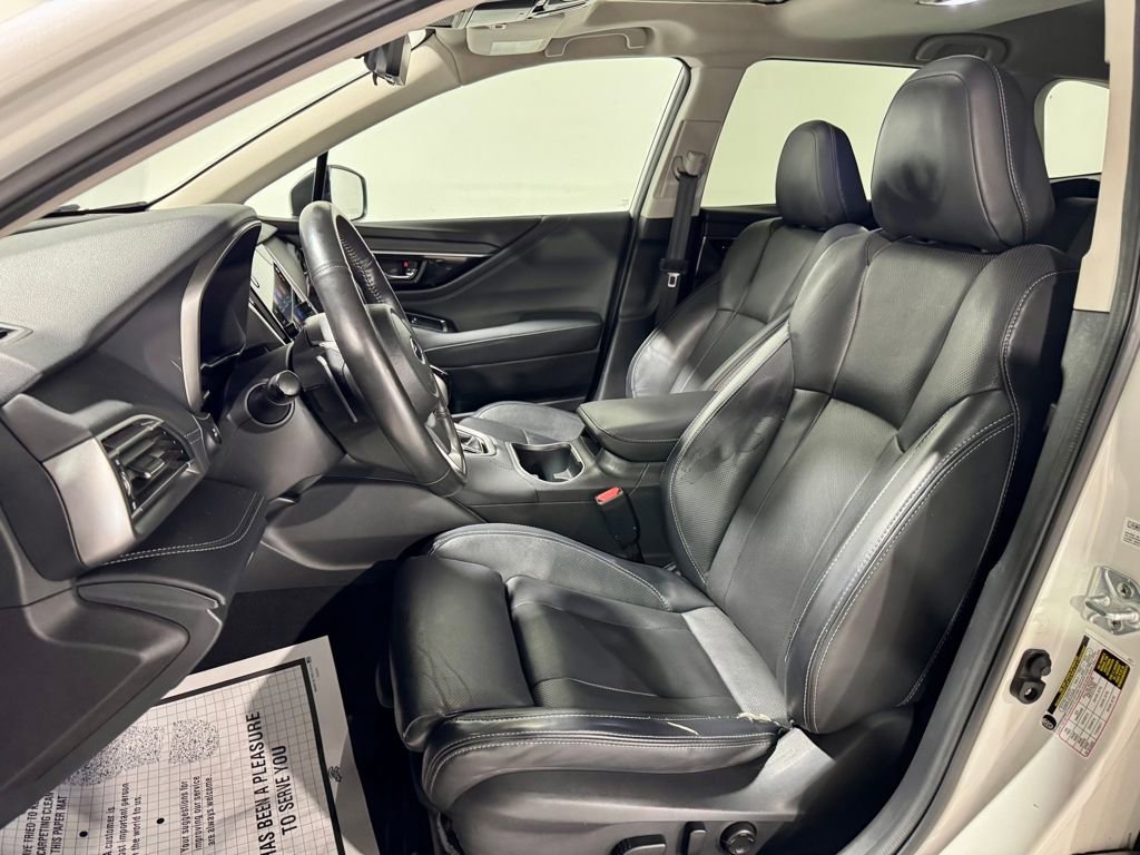 Used 2023 Subaru Outback Touring XT image 3