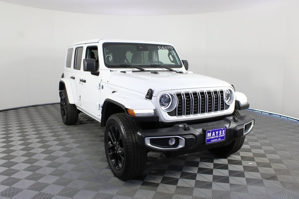 Used 2025 Jeep Wrangler Unlimited Sahara w/ Safety Group AWD/4WD image 25