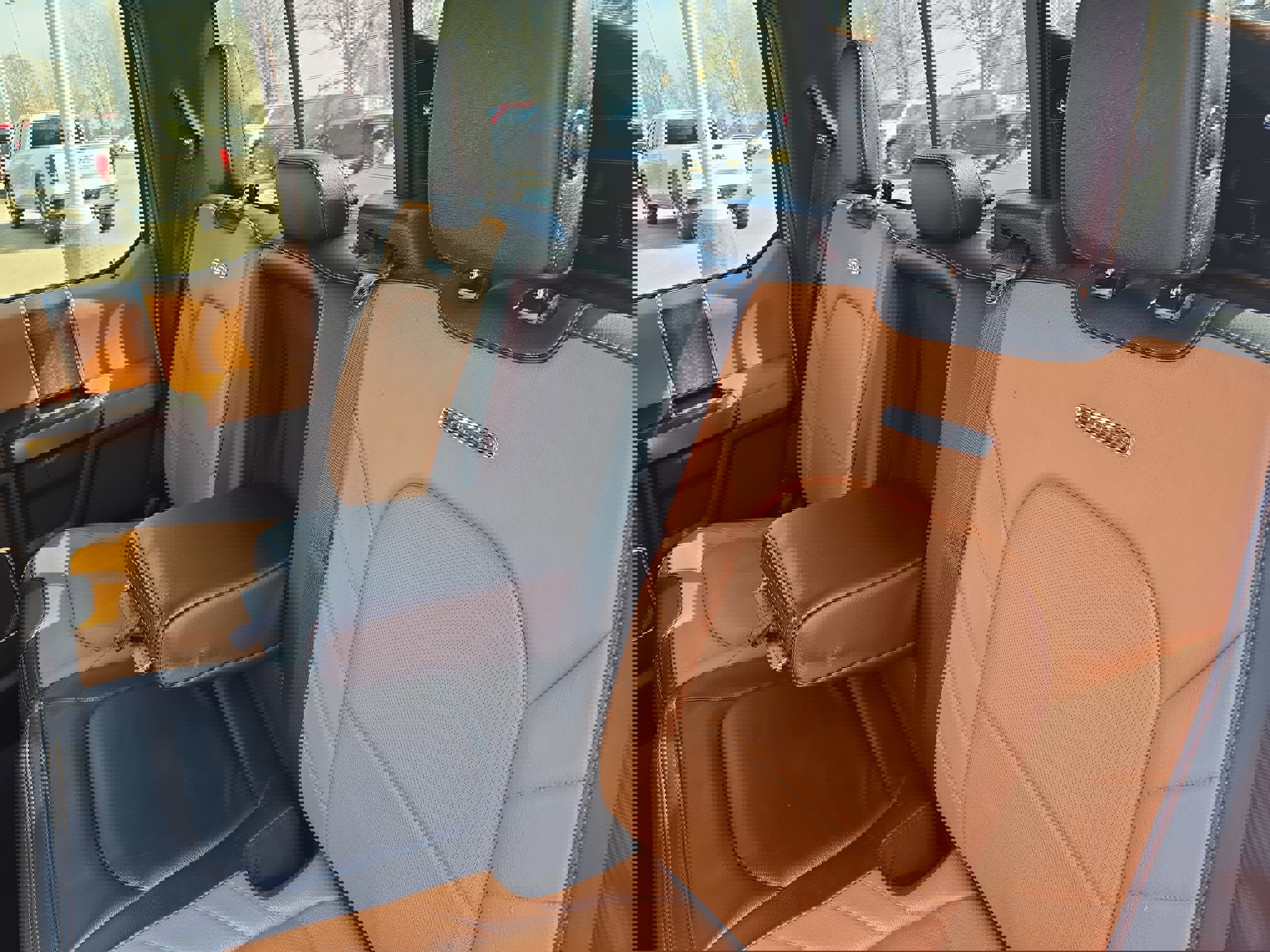 Used 2017 Ford F150 Limited w/ Trailer Tow Package image 13