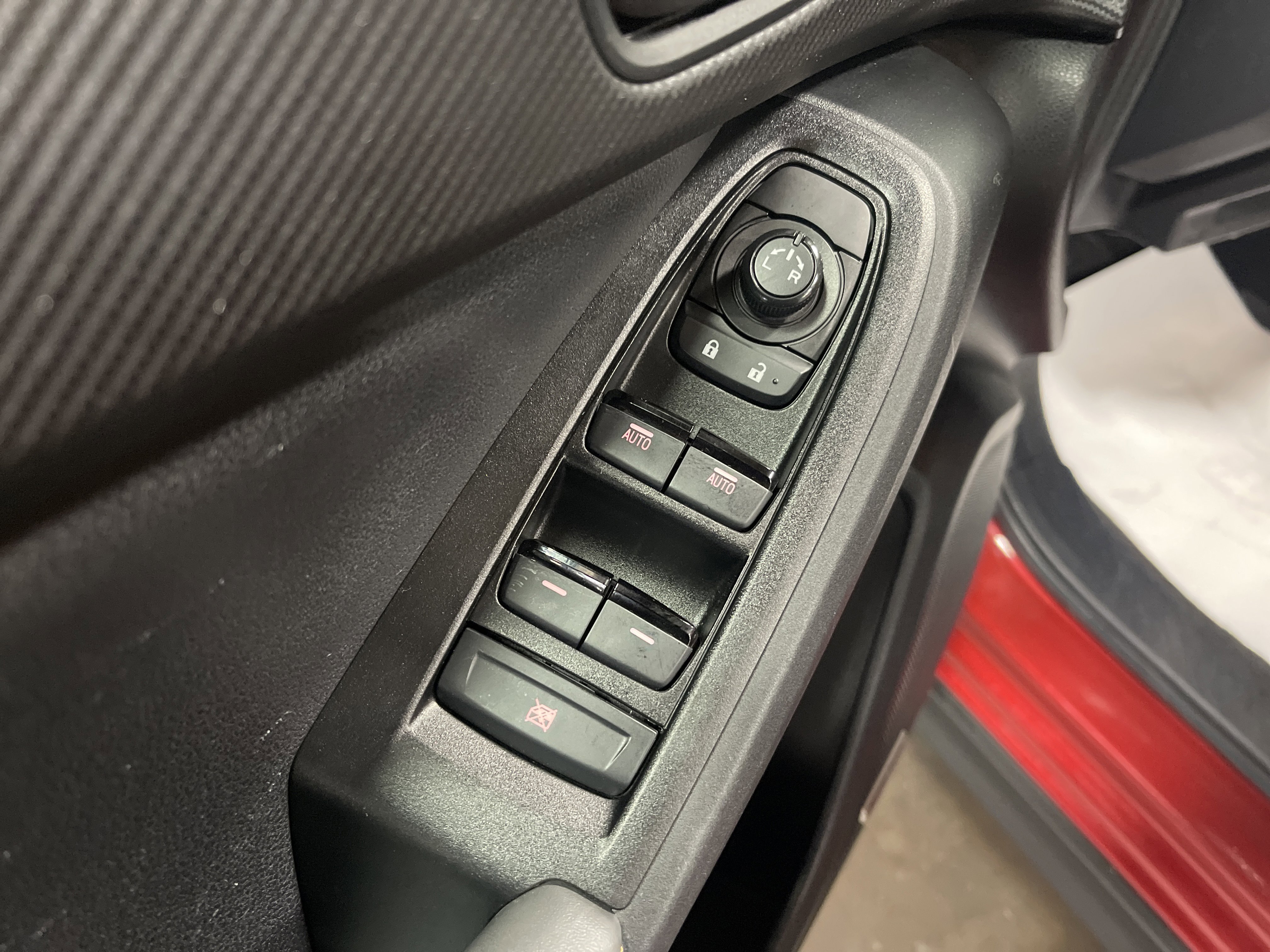 Used 2024 Subaru Crosstrek 2.5i Wilderness image 9