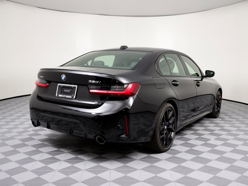 New 2026 BMW 330i xDrive Sedan w/ M Sport Package AWD/4WD image 9