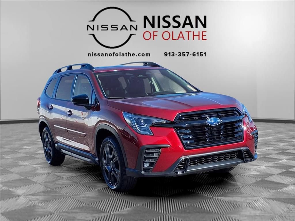 Used 2024 Subaru Ascent Onyx Edition image 32