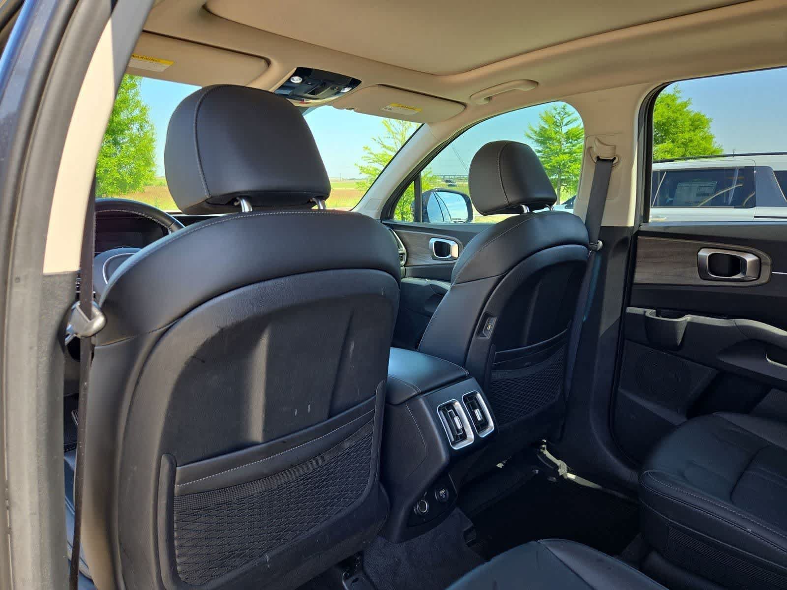 Certified 2023 Kia Sorento X-Line EX AWD/4WD image 16