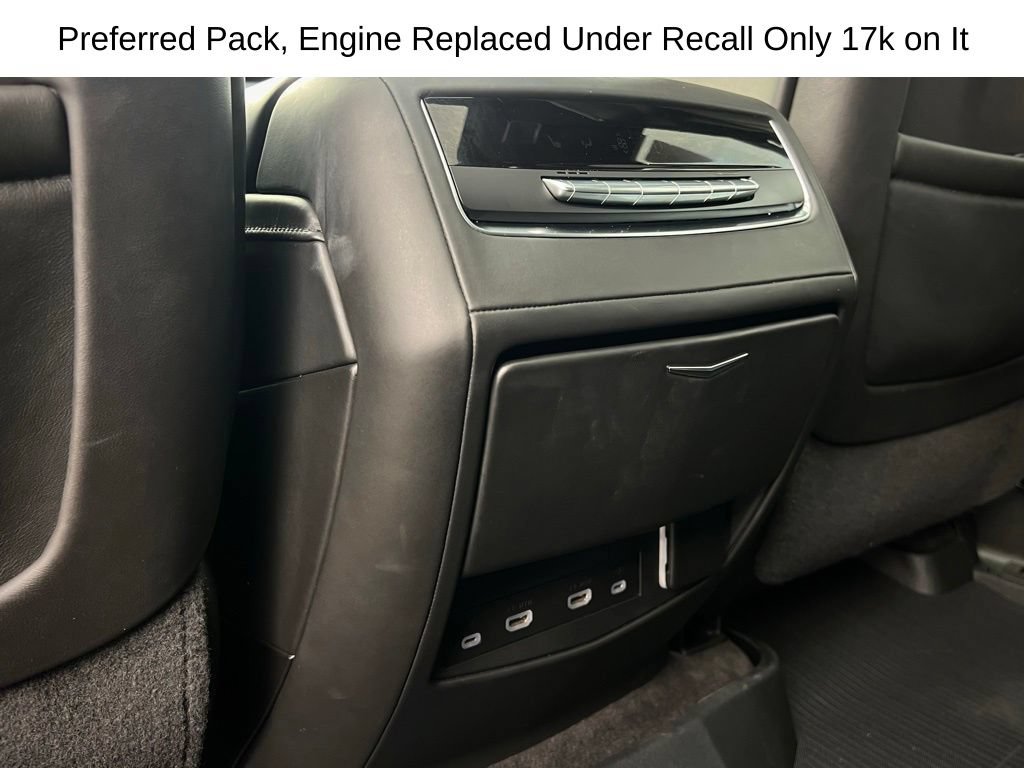 Used 2022 Cadillac Escalade ESV Sport Platinum w/ LPO, ONYX Package AWD/4WD image 22