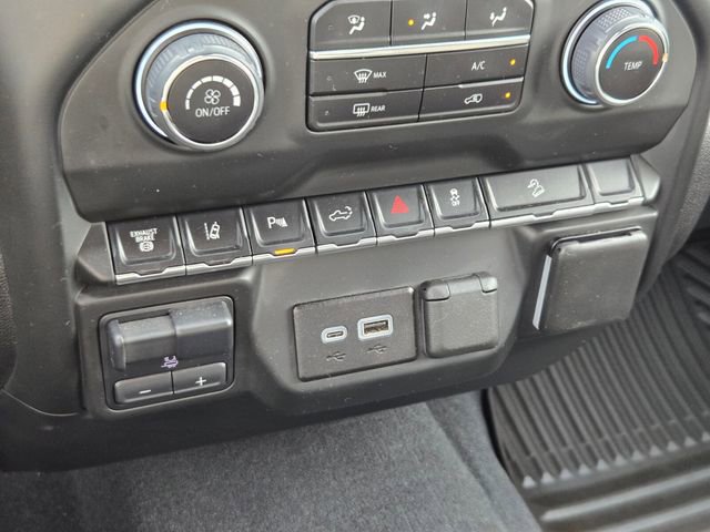 Used 2024 Chevrolet Silverado 2500 Custom w/ Custom Value Package image 25