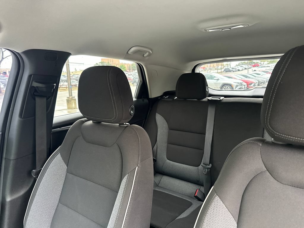 Used 2023 Chevrolet TrailBlazer LT FWD image 12