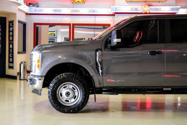 Used 2023 Ford F350 XL w/ 360-Degree Camera Package AWD/4WD image 12