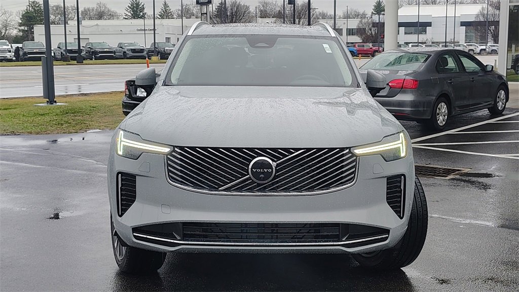 New 2026 Volvo XC90 B6 Plus image 34