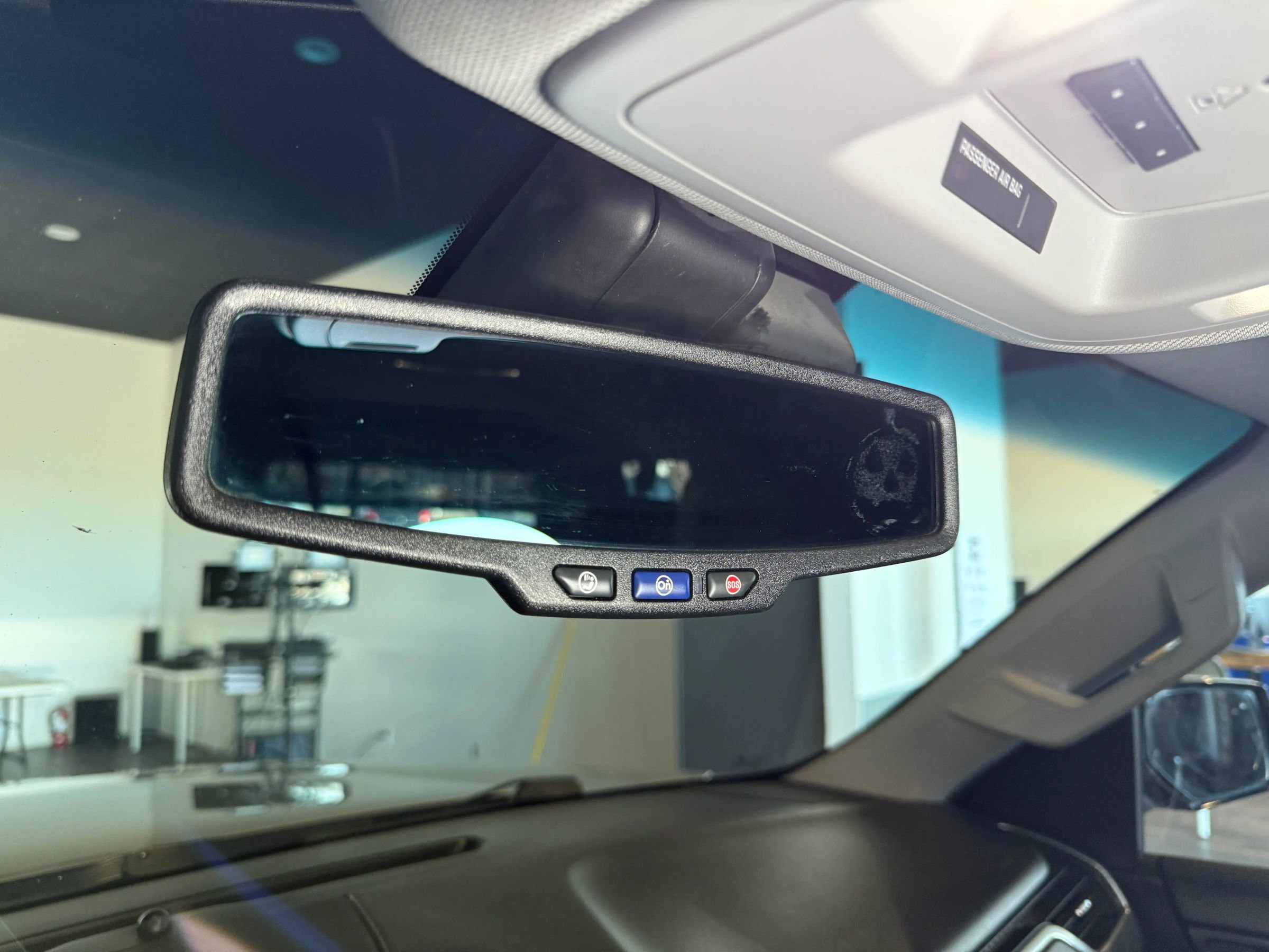 Used 2018 Chevrolet Suburban Premier image 17