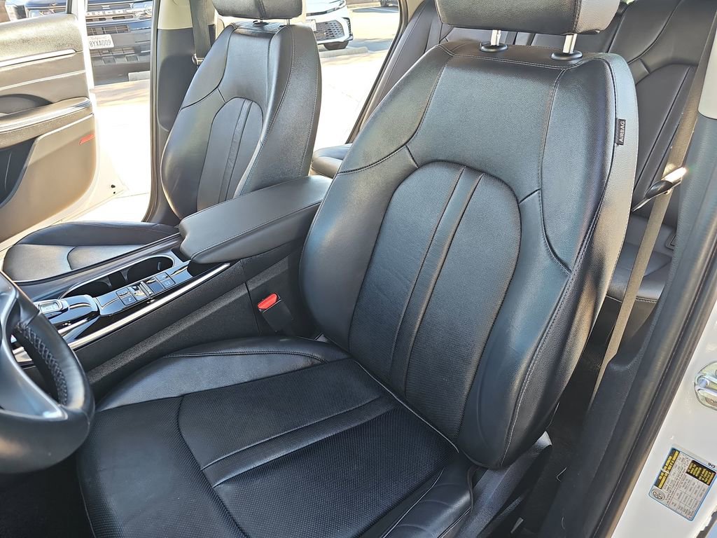 Used 2022 Hyundai Sonata Limited w/ Cargo Package image 15