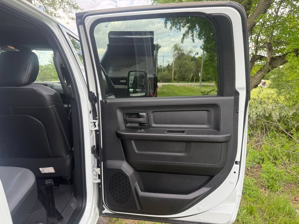 New 2024 RAM 5500 Tradesman AWD/4WD image 52