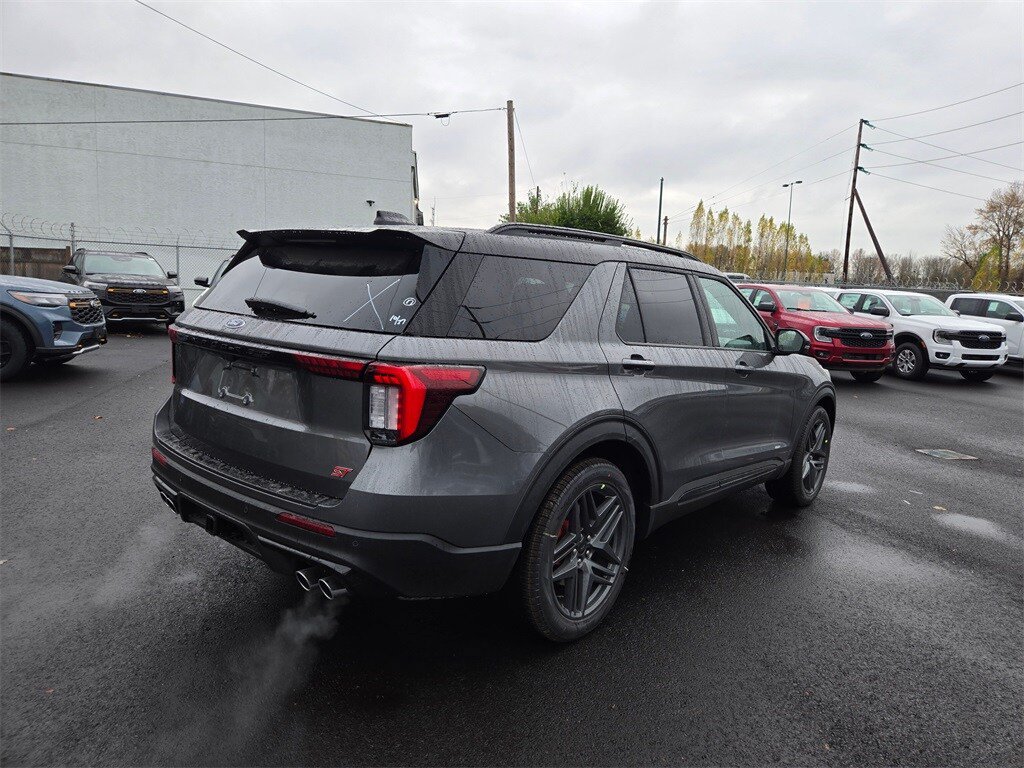 New 2026 Ford Explorer ST AWD/4WD image 5