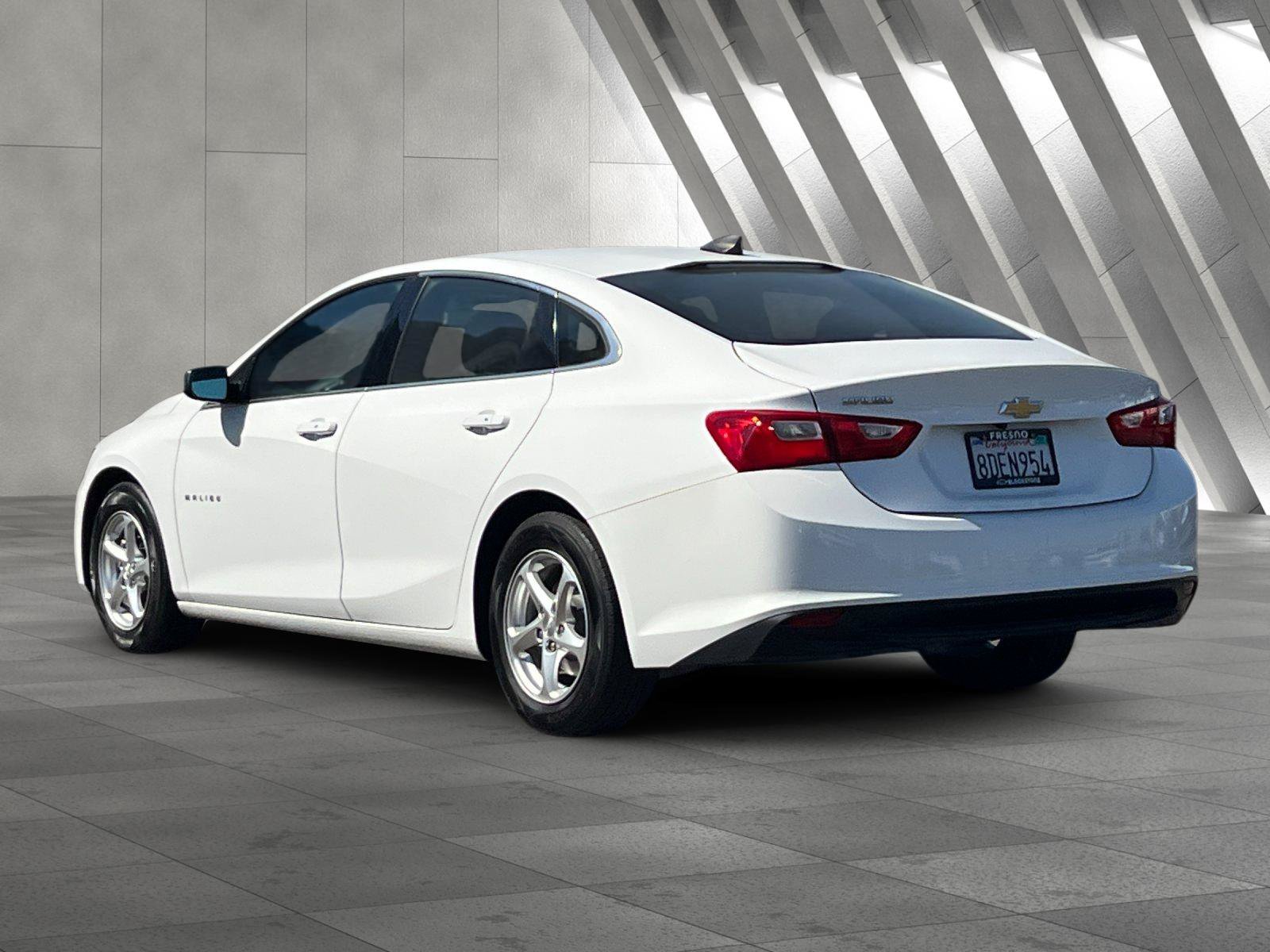 Used 2018 Chevrolet Malibu LS FWD image 6