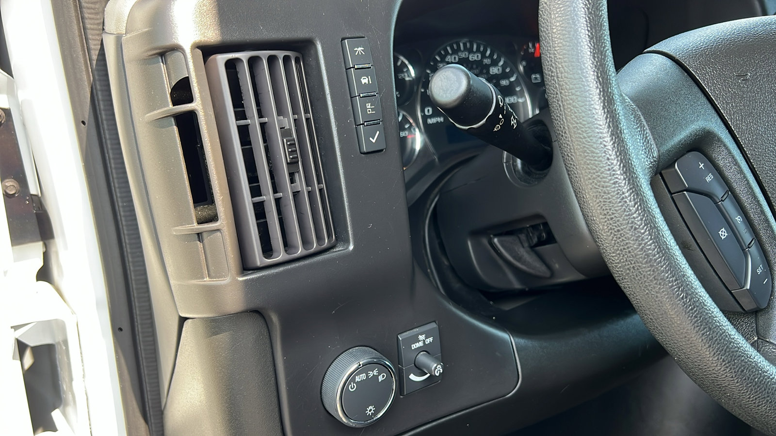 Certified 2024 Chevrolet Express 2500 w/ Driver Convenience Package RWD image 24