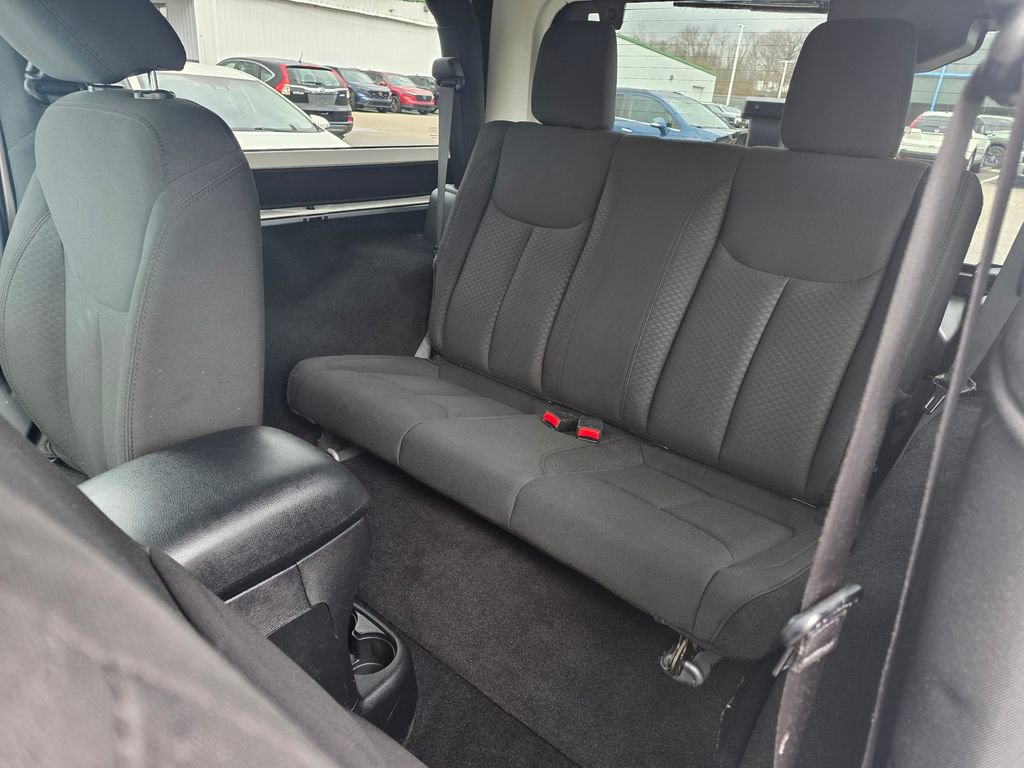 Used 2016 Jeep Wrangler Sport image 11