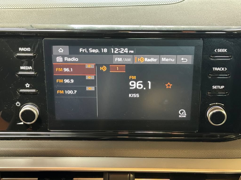 Used 2021 Kia K5 LXS FWD image 17