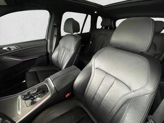 Used 2020 BMW X5 M50i w/ Premium Package image 14