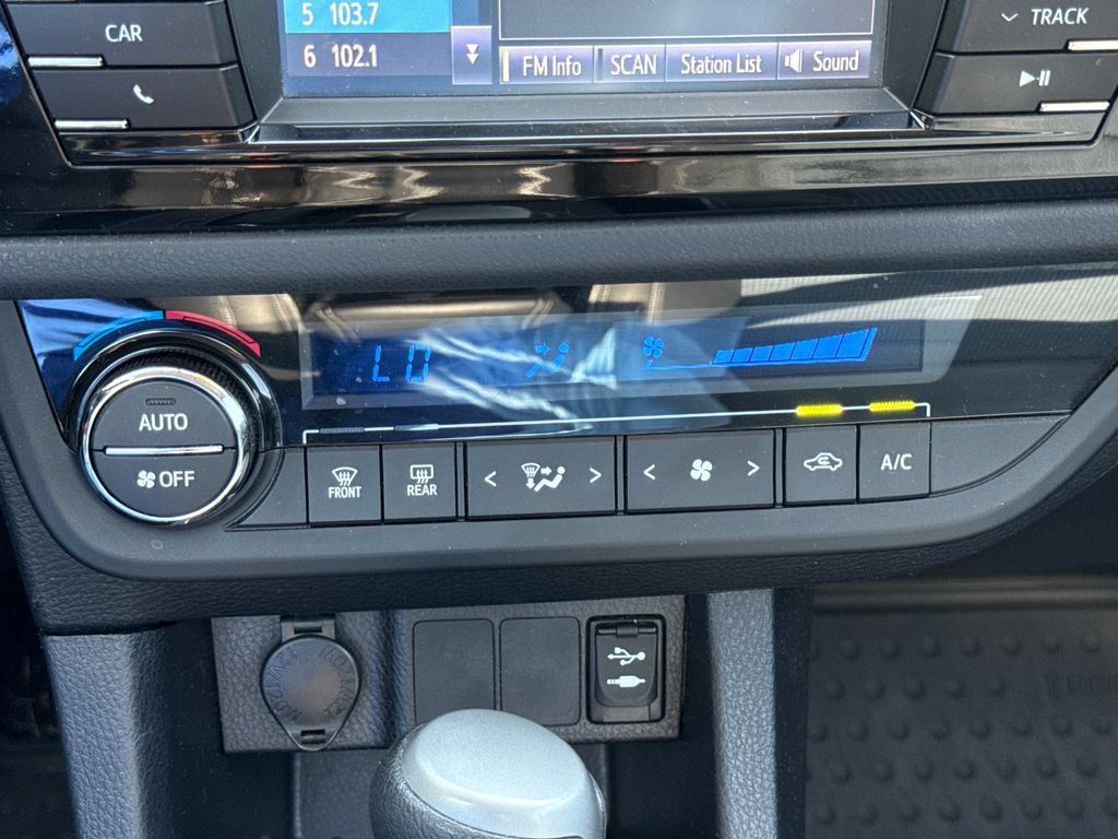 Used 2015 Toyota Corolla S FWD image 24