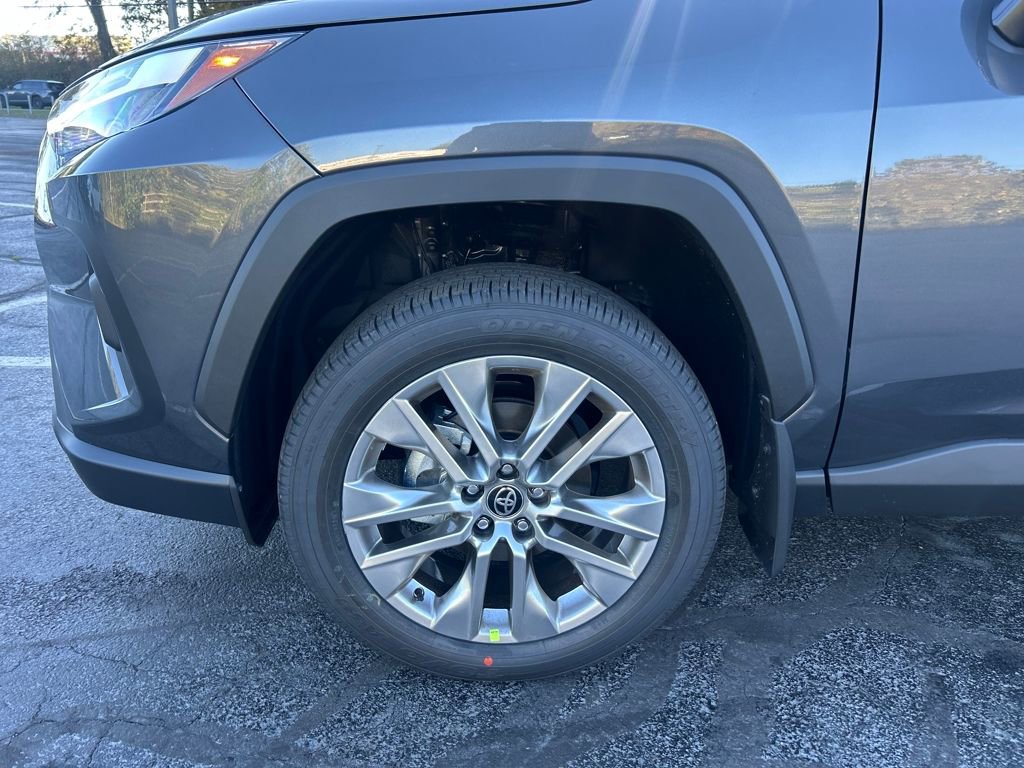New 2025 Toyota RAV4 XLE Premium image 28