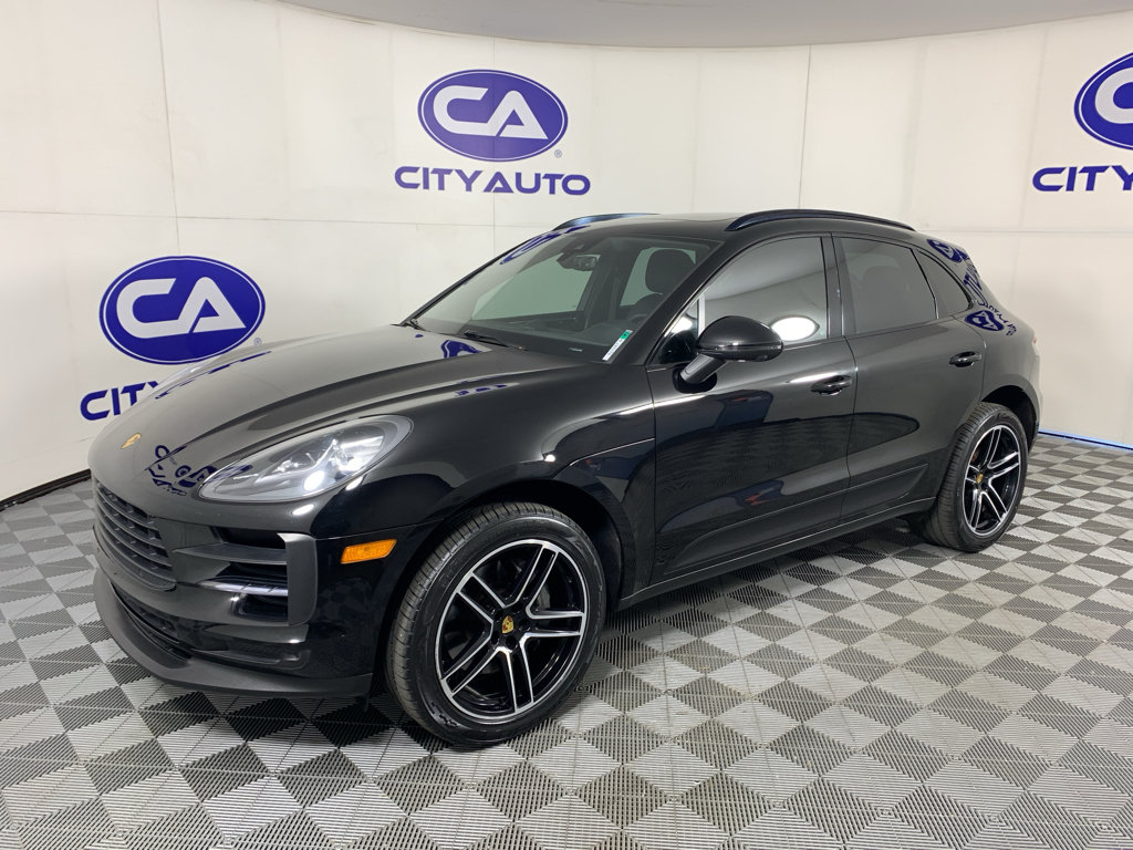 Used 2019 Porsche Macan S AWD/4WD image 7