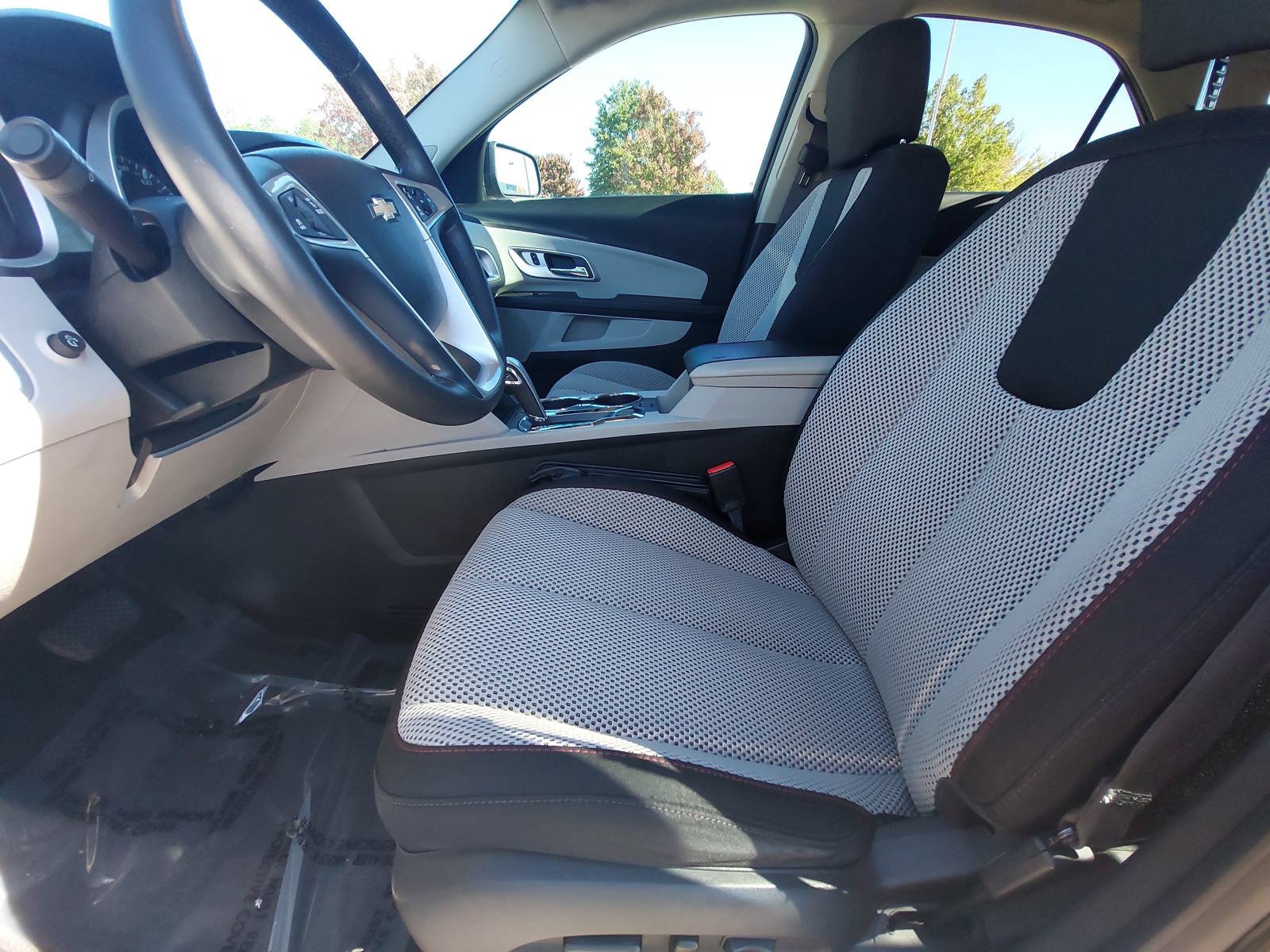 Used 2015 Chevrolet Equinox LT w/ Driver Convenience Package FWD image 14