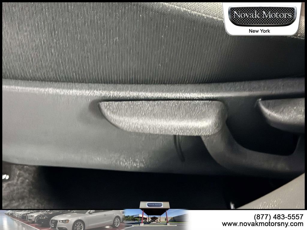 Used 2024 Nissan Kicks S image 15