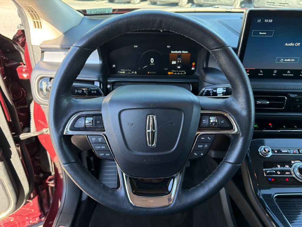 Used 2023 Lincoln Nautilus AWD w/ Premium Package image 24