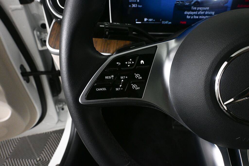 Certified 2024 Mercedes-Benz C 300 Sedan image 10