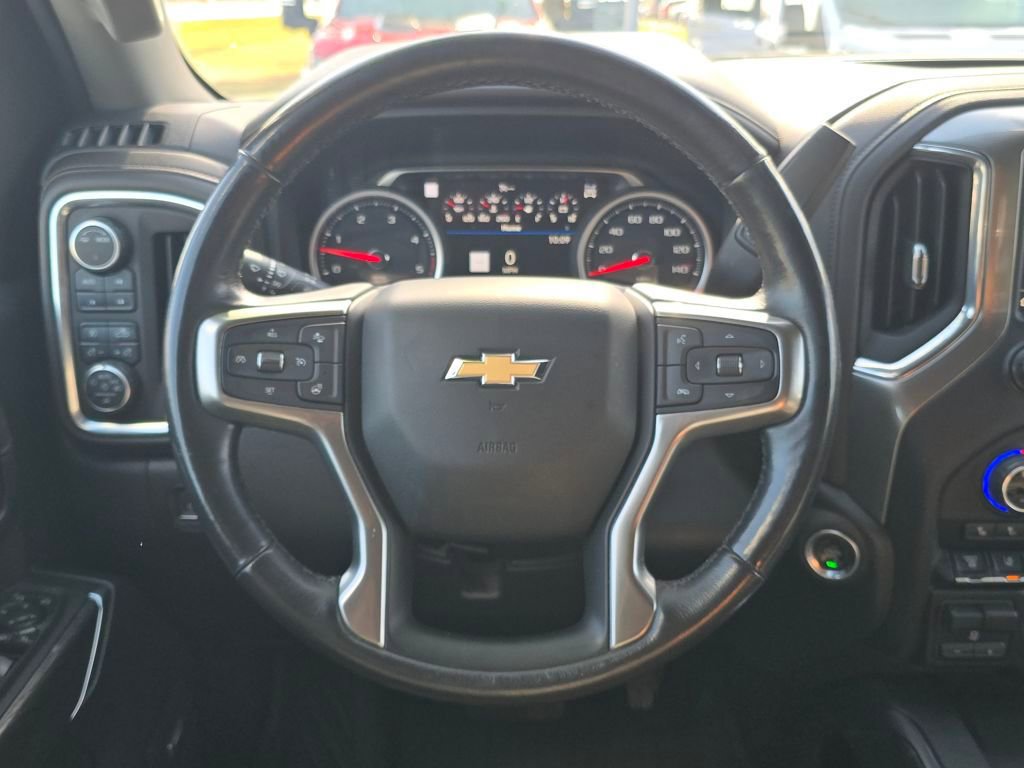 Used 2021 Chevrolet Silverado 3500 LTZ w/ LTZ Premium Package image 14