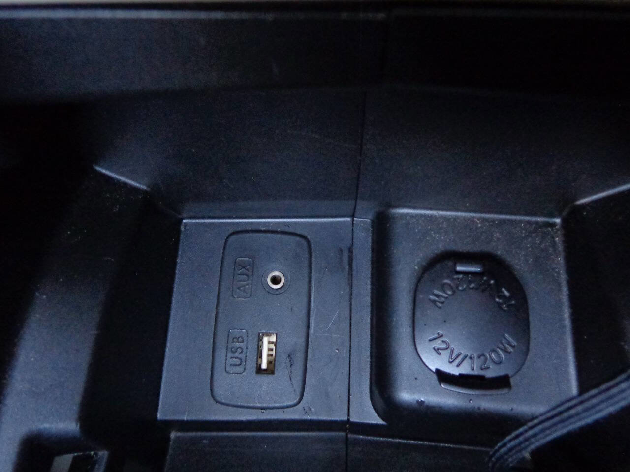 Used 2014 Subaru Crosstrek 2.0i Premium image 22