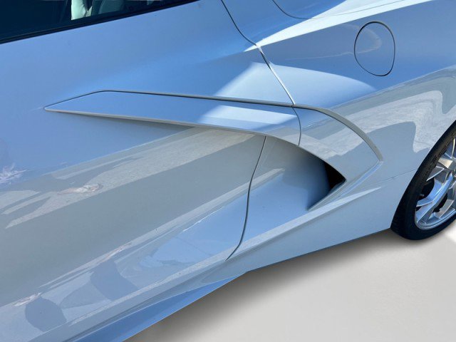 Used 2021 Chevrolet Corvette Stingray Premium Conv w/ Z51 Performance Package image 6