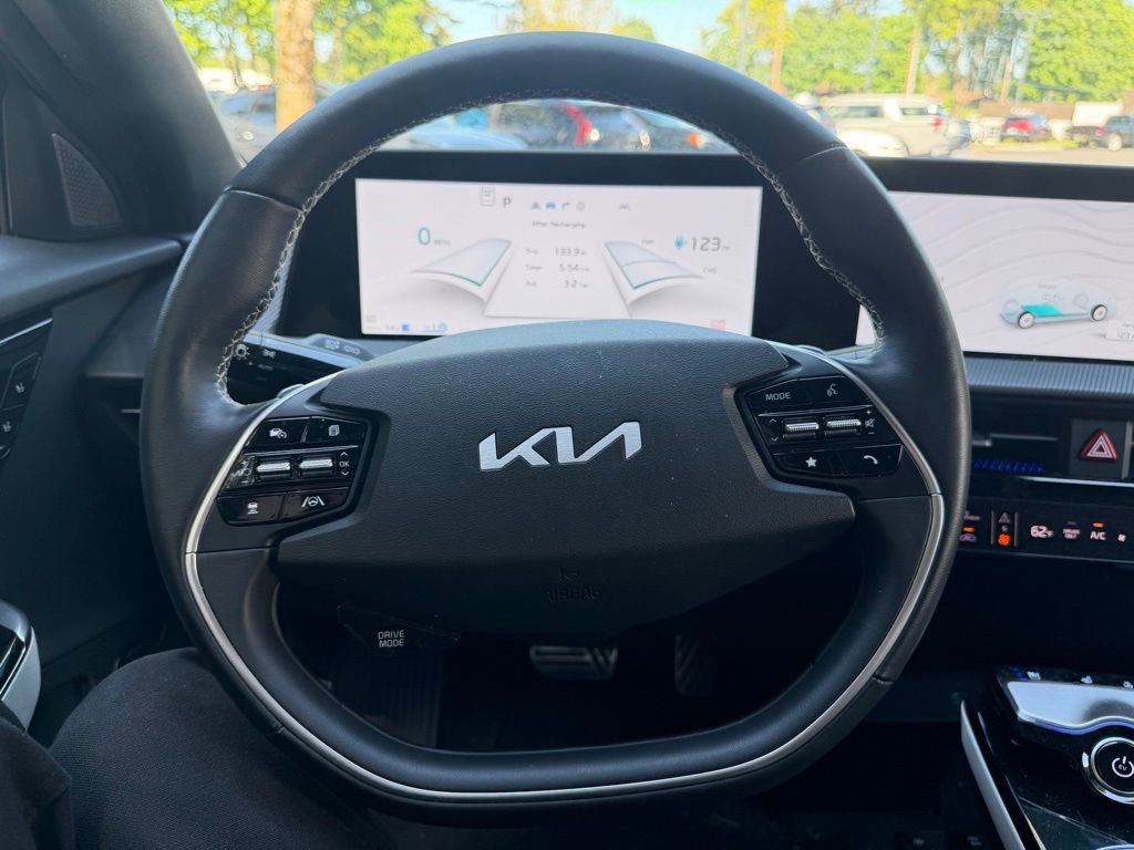 Used 2024 Kia EV6 GT-Line AWD/4WD image 20