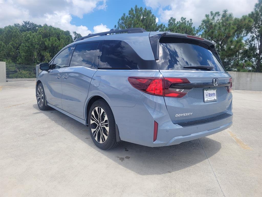New 2026 Honda Odyssey Elite image 5