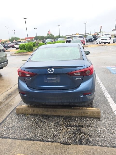 Used 2018 MAZDA MAZDA3 Touring FWD image 6