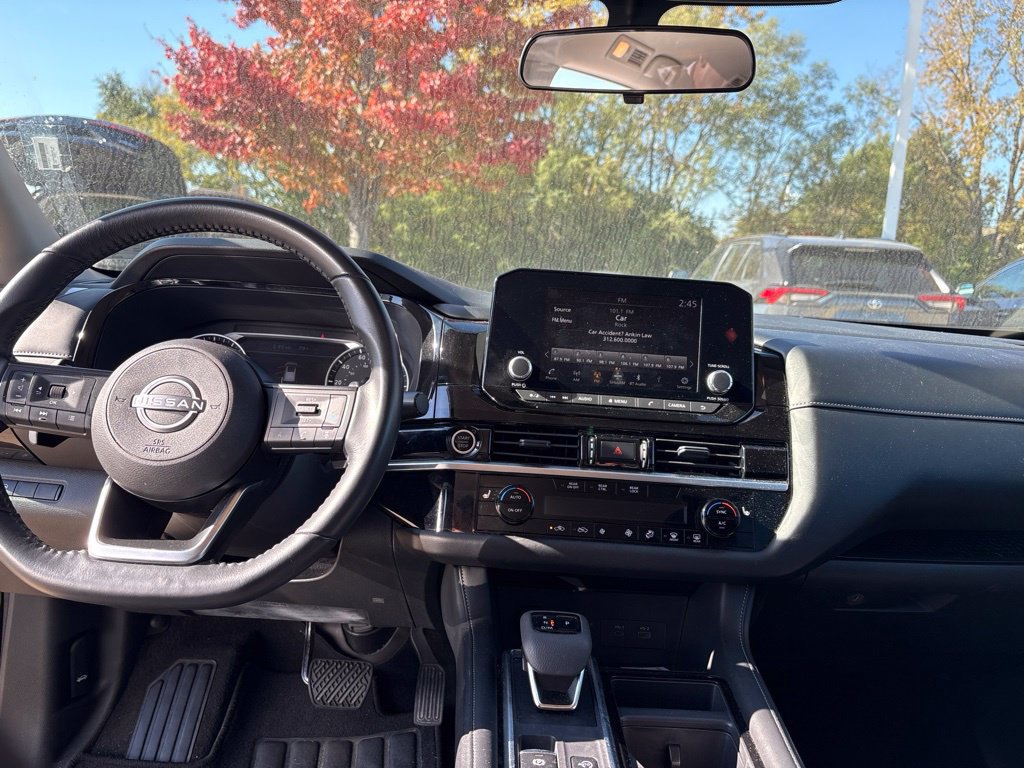 Used 2024 Nissan Pathfinder SV AWD/4WD image 22