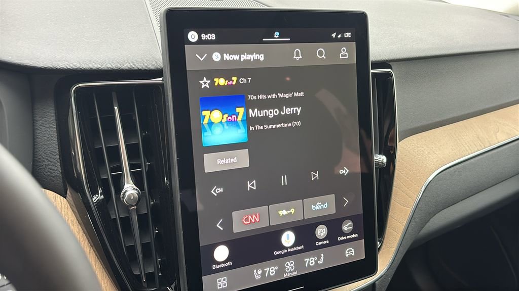 New 2026 Volvo XC60 B5 Plus w/ Protection Package Premier image 19