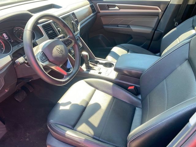 Used 2021 Volkswagen Atlas SE w/ Panoramic Sunroof Package FWD image 14