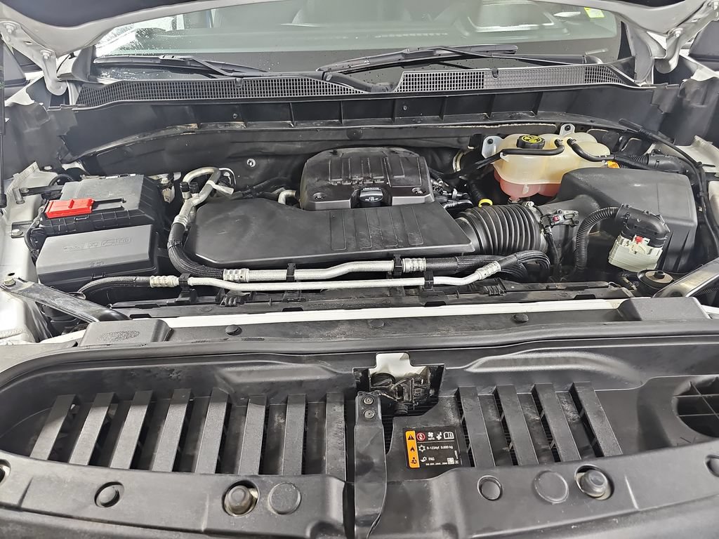 Certified 2022 Chevrolet Silverado 1500 LT AWD/4WD image 35