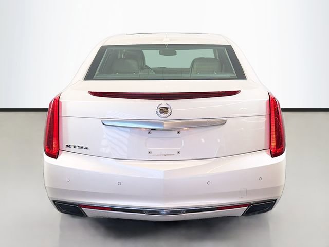 Used 2013 Cadillac XTS Luxury image 6