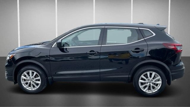 Used 2021 Nissan Rogue Sport S FWD image 13
