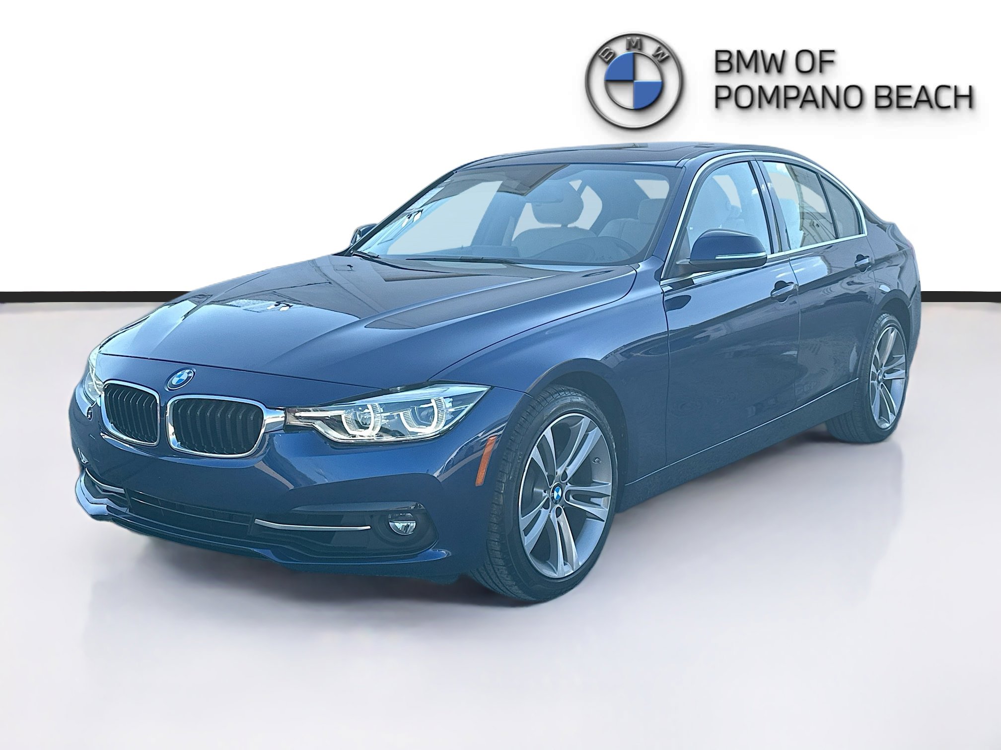 Used 2018 BMW 330i Sedan image 3