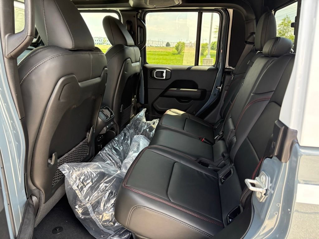 New 2026 Jeep Gladiator Rubicon AWD/4WD image 10
