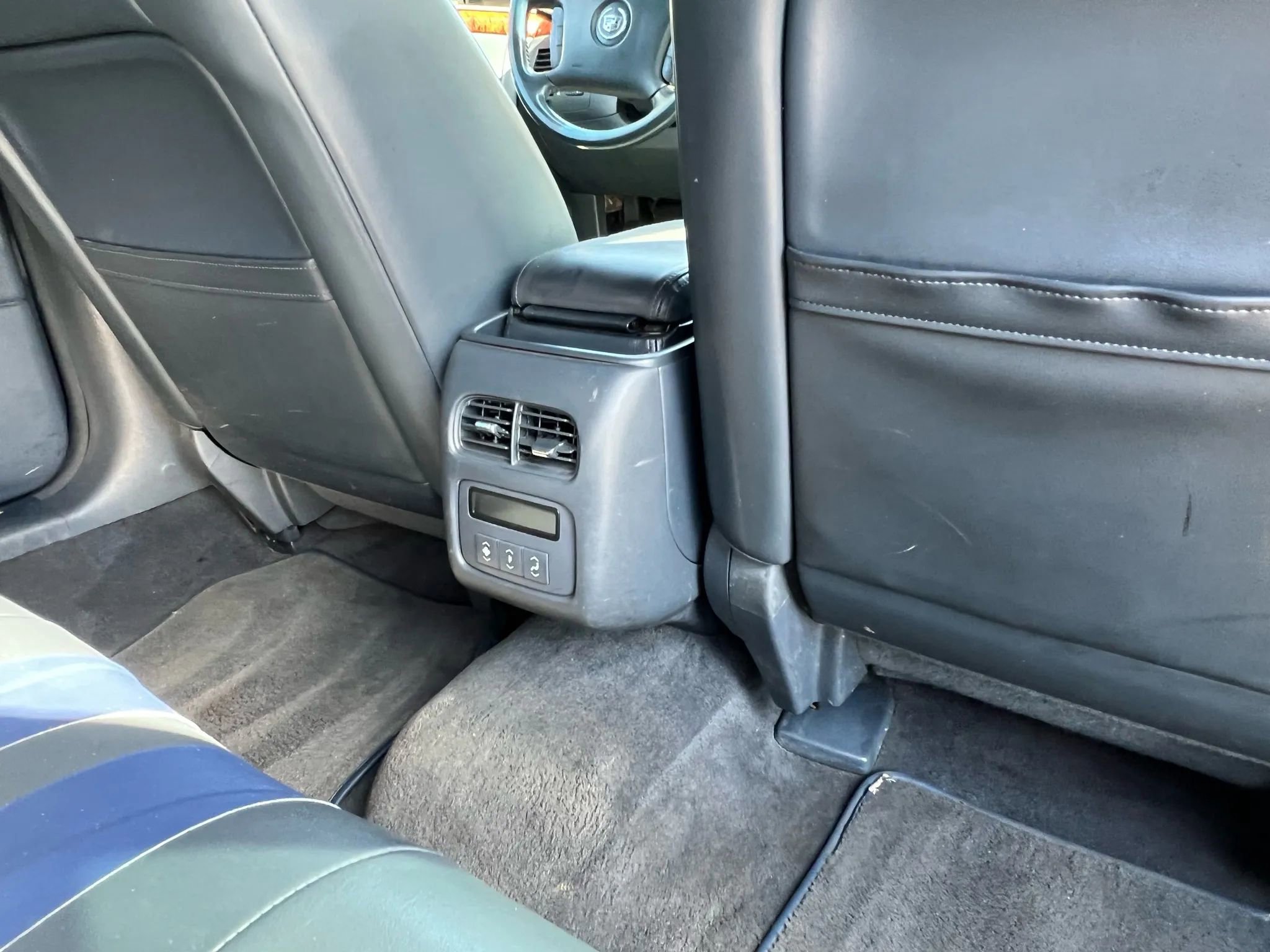 Used 2006 Cadillac DTS FWD image 52