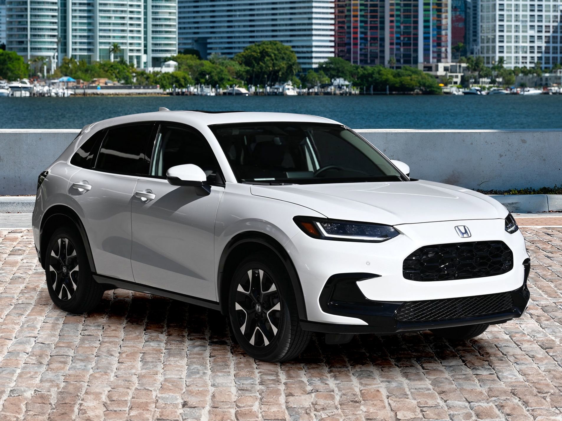 New 2026 Honda HR-V EX-L image 3