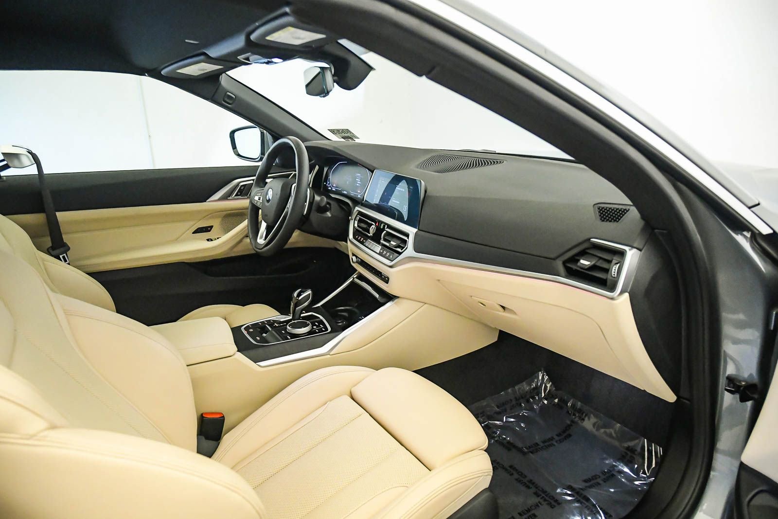 Certified 2023 BMW 430i Convertible w/ Convenience Package RWD image 15