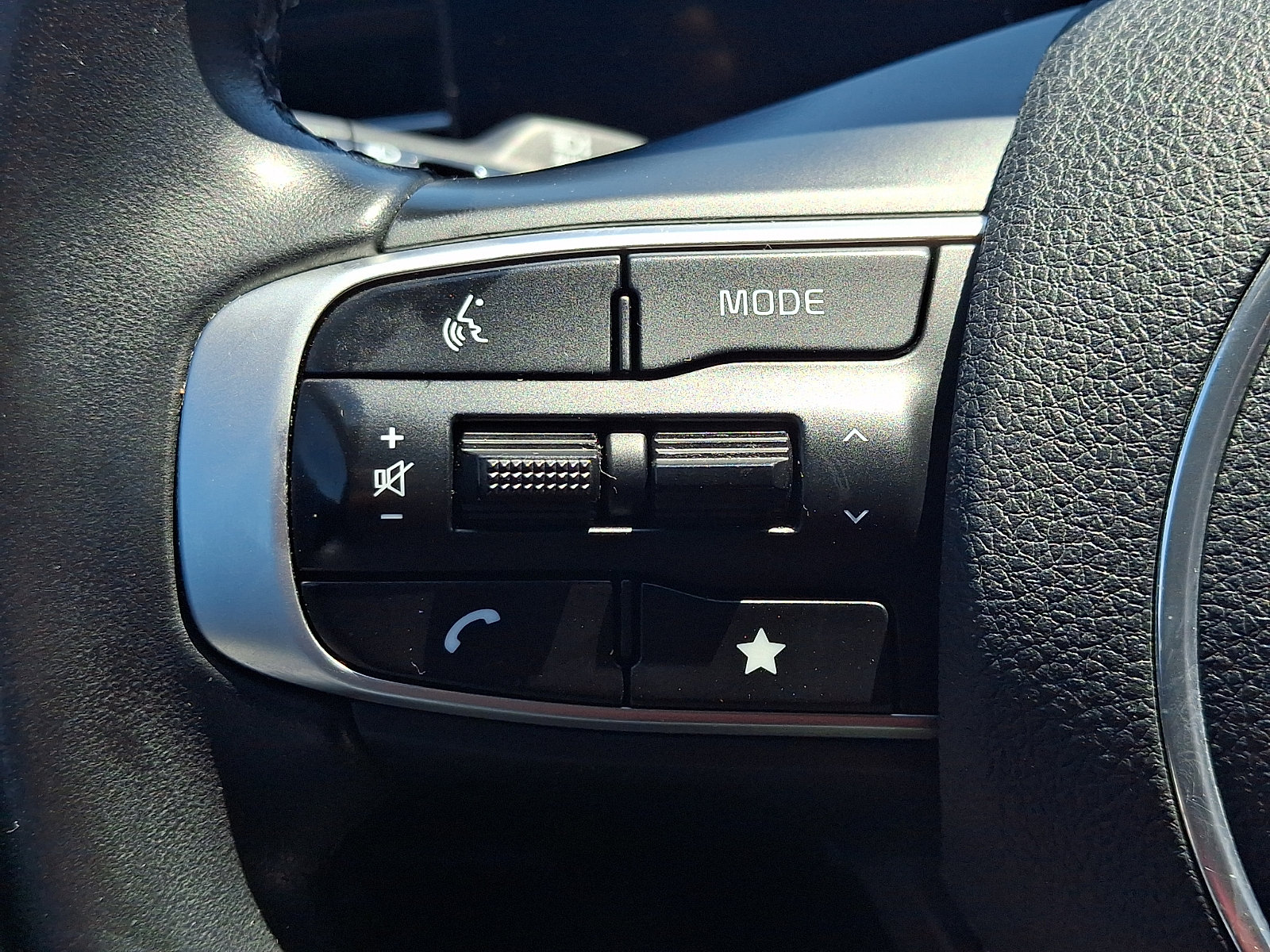 Certified 2025 Kia K5 GT-Line w/ GT-Line Premium Package FWD image 23