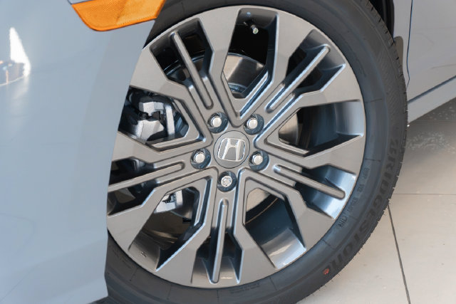 New 2027 Honda Odyssey Touring image 2